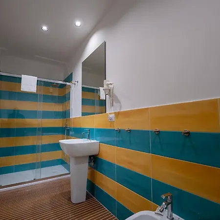 Penzion Greros H. Centro By Clapa Group Dislocated Hospitality 3*