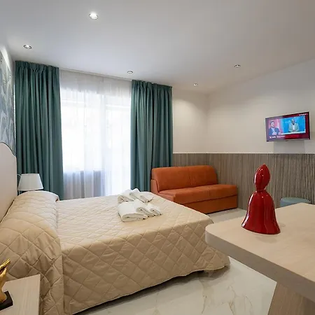 Greros H. Centro By Clapa Group Dislocated Hospitality 3*
