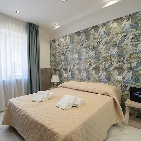 Greros H. Centro By Clapa Group Dislocated Hospitality