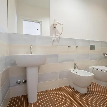 Greros H. Centro By Clapa Group Dislocated Hospitality Pensjonat Neapol