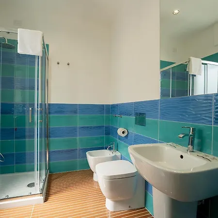 Greros H. Centro By Clapa Group Dislocated Hospitality