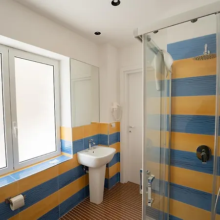 Greros H. Centro By Clapa Group Dislocated Hospitality