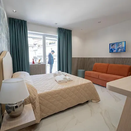 Greros H. Centro By Clapa Group Dislocated Hospitality 4* Neapol