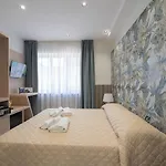 Greros H. Centro By Clapa Group Dislocated Hospitality