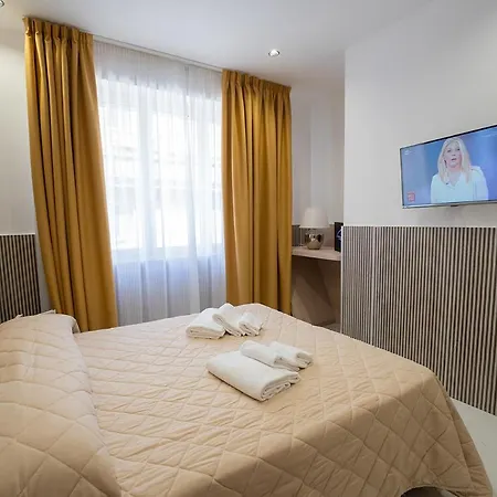 Greros H. Centro By Clapa Group Dislocated Hospitality 3*